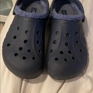 blue fuzzy crocs!